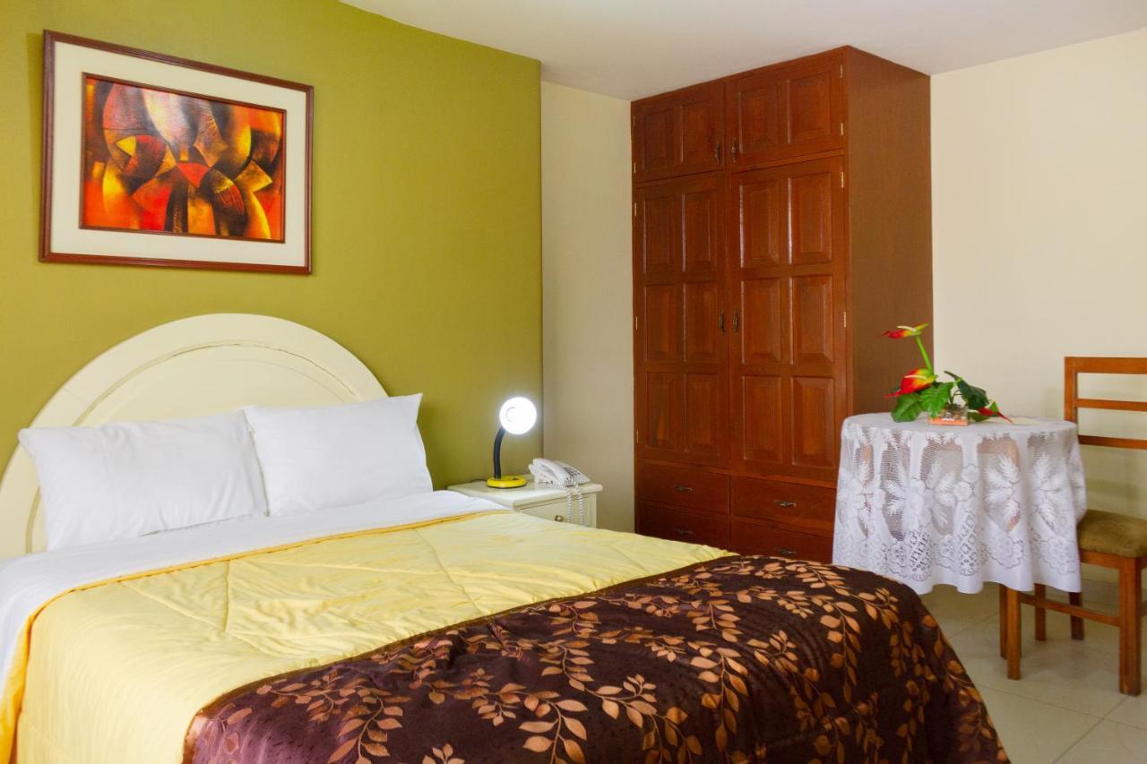 Hotel Astorga Yanahuara ภายนอก รูปภาพ